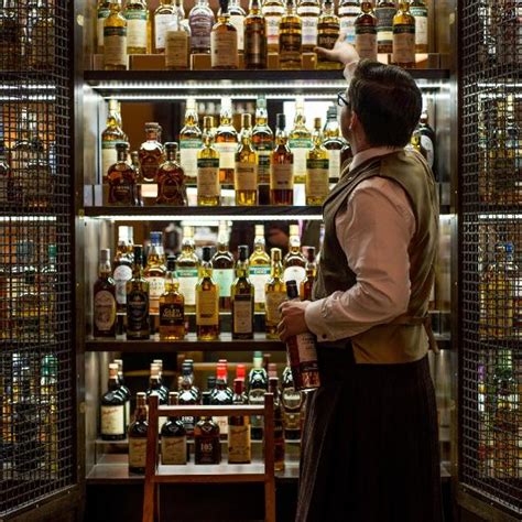 SCOTCH Whisky Bar